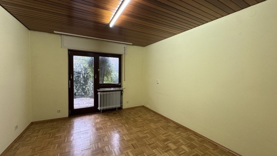 Kind EG Mehrfamilienhaus Ettlingen
