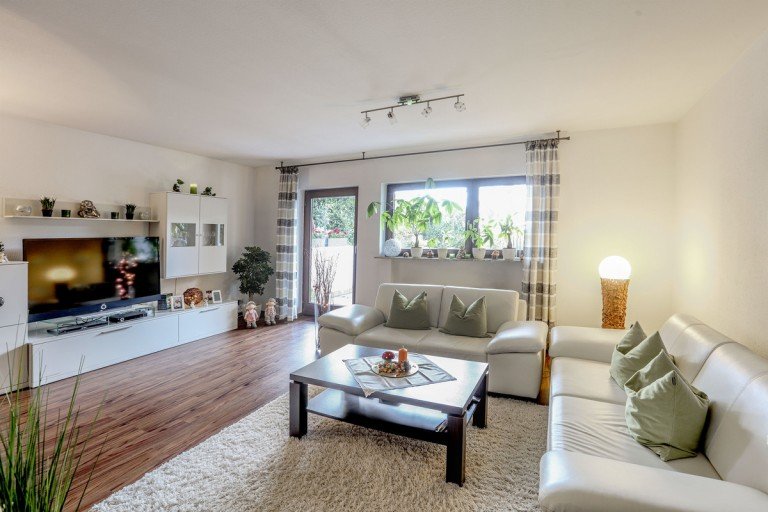 Wohnzimmer Ettlingen Erdgeschosswohnung Top gepflegte 3-Zimmer-Wohnung mit gro�em Garten