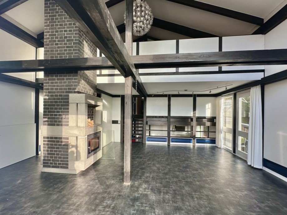 Wohnbereich mit Kamin Einfamilienhaus Bad Herrenalb