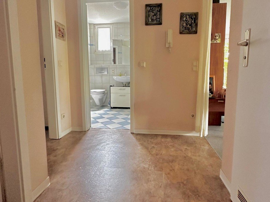 Flur Erdgeschosswohnung Ettlingen
