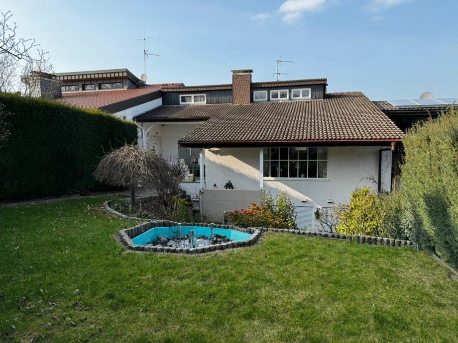 Blick vom Garten Einfamilienhaus Ettlingen / Schluttenbach