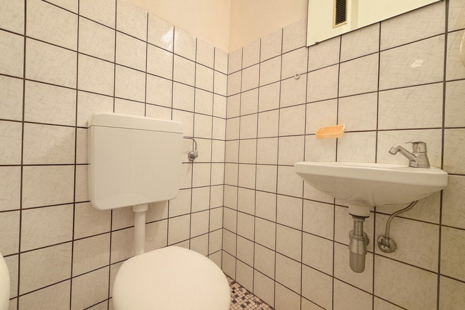 G�ste WC Etagenwohnung Waldbronn