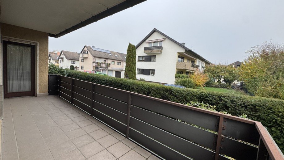 Balkon EG Mehrfamilienhaus Ettlingen