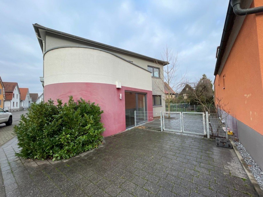 Hinteransicht Einfamilienhaus Stutensee-Friedrichstal