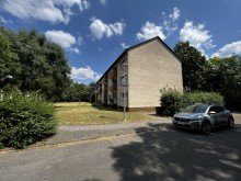 Seitenansicht Attraktive Kapitalanlage in Durlach-Aue ++ Sanierungsfahrplan liegt vor