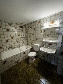 Badezimmer Einzelst�ck in TOP-Lage am Ettlinger Marktplatz
