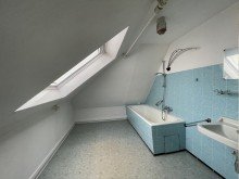 Badezimmer Dachgeschoss ++ Letzte Chance ++ Schmuckst�ck in Ettlingen/Vogelsang