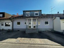 Au�enansicht Wohnen mit Wohlf�hlfaktor - Attraktive Doppelhaush�lfte in Malsch.