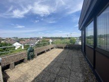 Terrasse Hier k�nnten Sie arbeiten! Lichtdurchflutete B�rofl�che zentral 
am Waldbronner Rathausmarkt gelegen