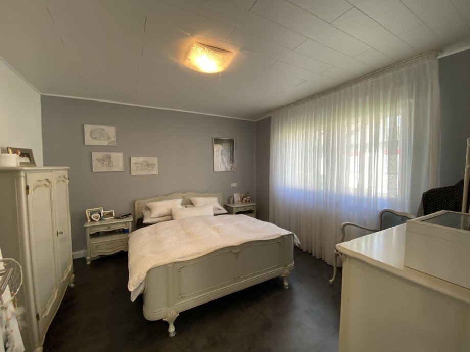Schlafzimmer OG Reihenhaus Karlsruhe