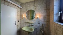 Bad EG Charmantes Zweifamilienhaus mit gro�em Potenzial in Ettlingen-West