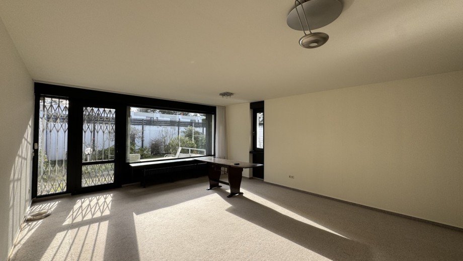 Wohnzimmer EG Reihenmittelhaus Karlsruhe