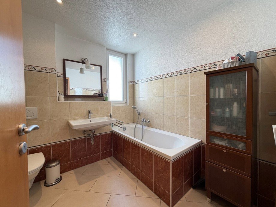 Badezimmer Doppelhaush�lfte Durmersheim