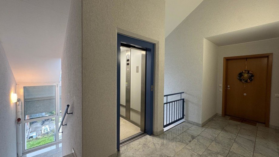 Aufzug Dachgeschosswohnung Karlsruhe
