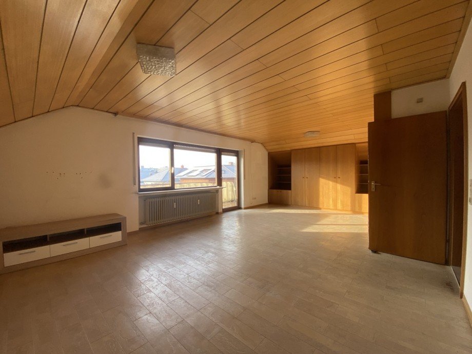 Wohnzimmer DG Einfamilienhaus Eggenstein-Leopoldshafen