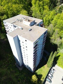 Hausansicht von oben Erholsame Drei-Zimmer-Wohnung im Kurort Bad Herrenalb mit herrlichem Panoramablick