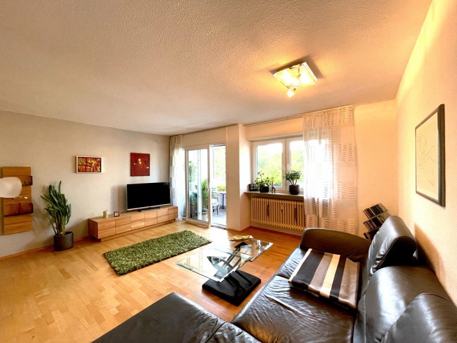 Wohnzimmer Etagenwohnung Ettlingen-Neuwiesenreben