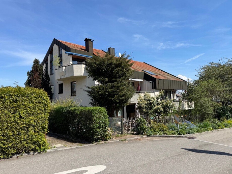 Hausansicht R�ckseite Maisonettewohnung Leinfelden-Echterdingen