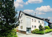Aussenansicht FREI AB SOFORT! 
3-Zi. ETW mit Balkon incl. Garage in Ettlingen-Spessart