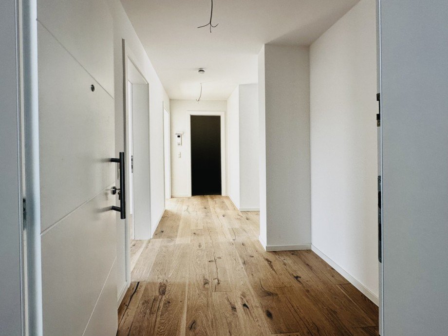 Flur Dachgeschosswohnung Kieselbronn
