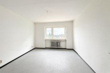 Schlafzimmer Charmante 3-Zimmer-Wohnung mit 
Balkon und Garage - 
gestalten Sie Ihr neues Zuhause