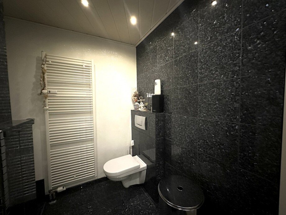 Badezimmer Erdgeschosswohnung Karlsruhe