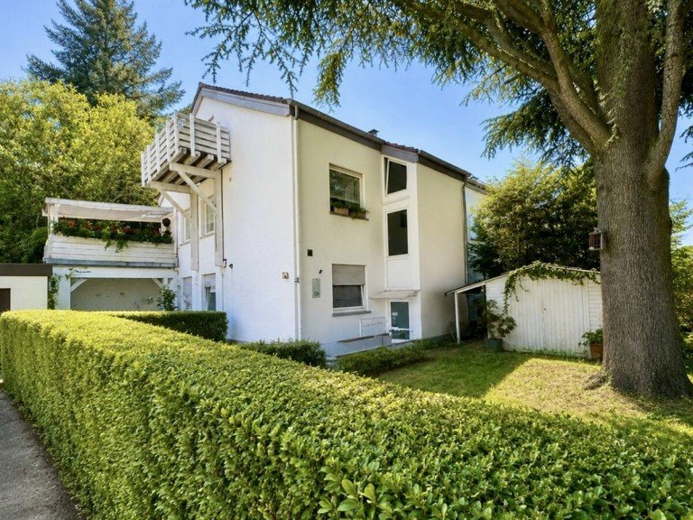 Ansicht Haus Karlsruhe - R�ppurr Etagenwohnung Lichtdurchflutete 3-Zimmer-Dachgeschoss-Wohneinheit in Karlsruhe-R�ppurr