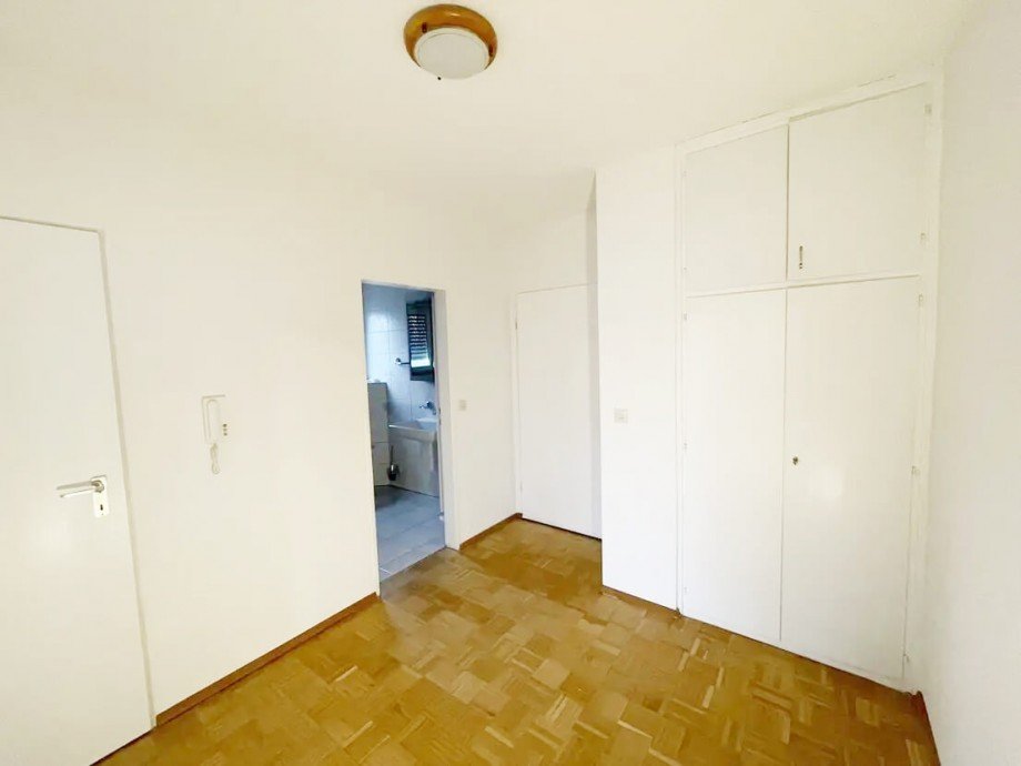 Flur Etagenwohnung Waldbronn / Reichenbach