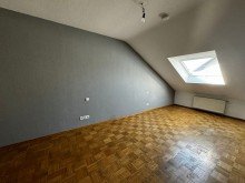 Schlafzimmer Wohnen mit Wohlf�hlfaktor - Attraktive Doppelhaush�lfte in Malsch.