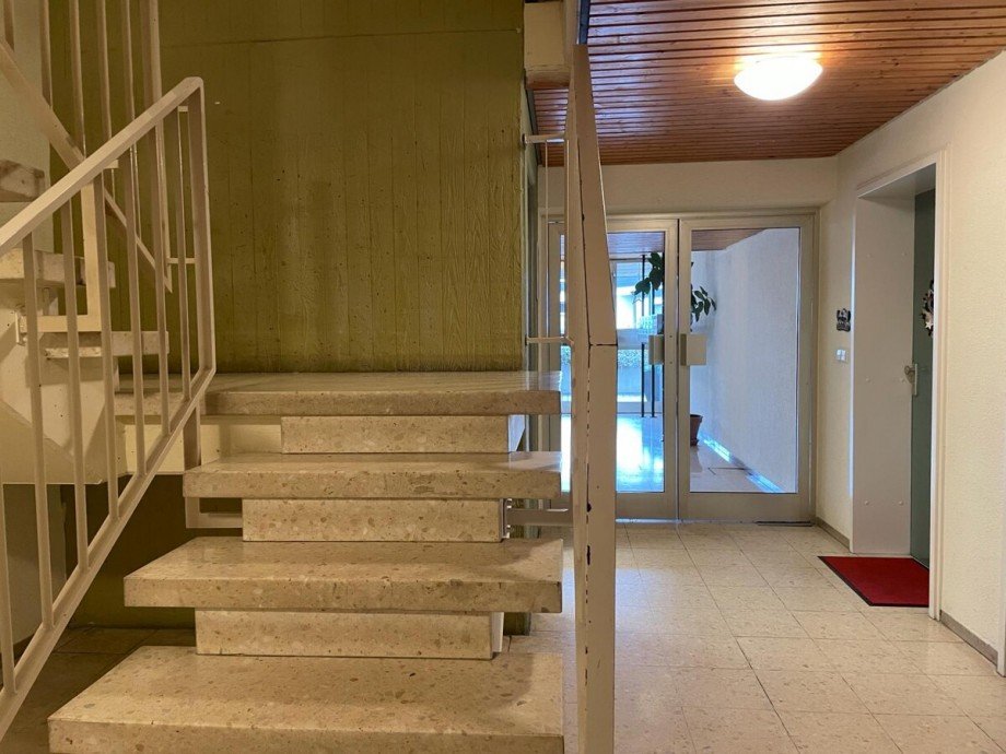 Treppenhaus Etagenwohnung Waldbronn