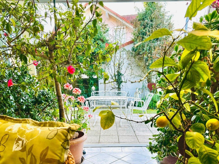 Blick auf die Terrasse Bungalow Jockgrim