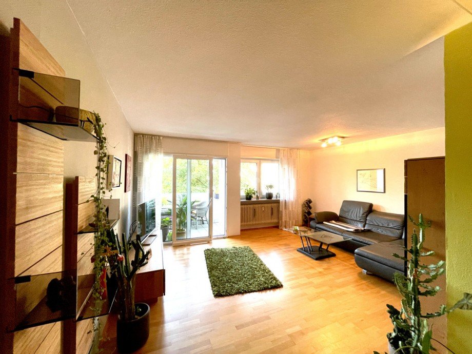 Wohnzimmer Etagenwohnung Ettlingen-Neuwiesenreben