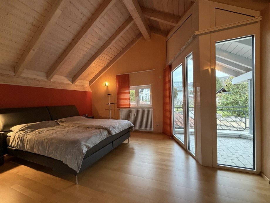 Schlafzimmer DG Mehrfamilienhaus Malsch