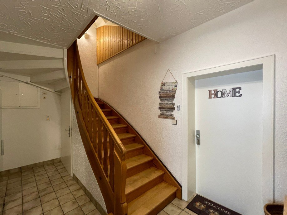 Treppenhaus Zweifamilienhaus Malsch