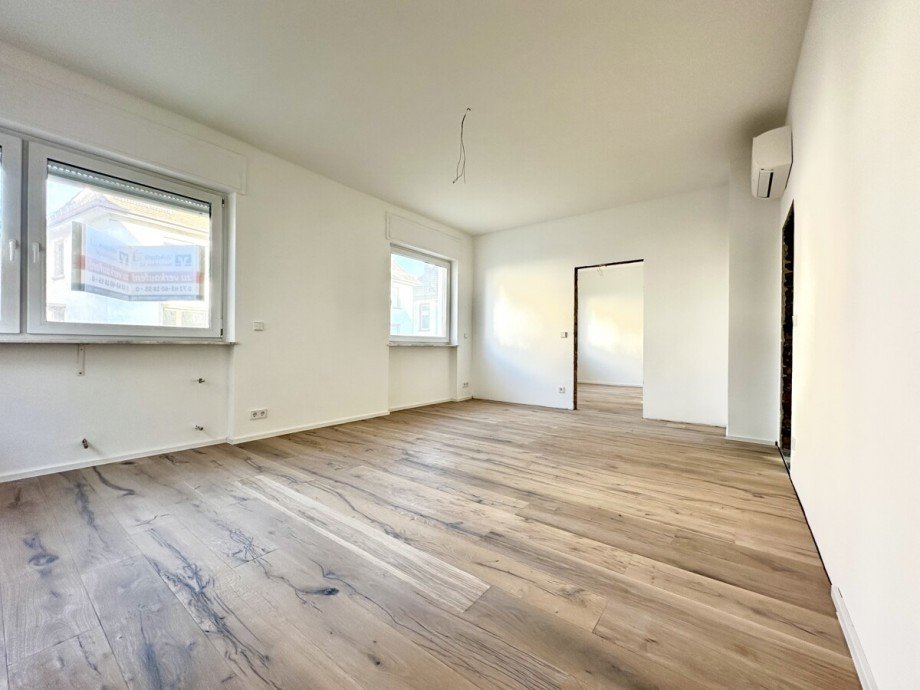 Wohnzimmer Erdgeschosswohnung Karlsruhe / Weiherfeld-Dammerstock