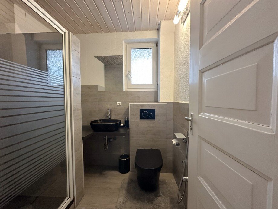 Badezimmer EG Mehrfamilienhaus M�hlacker