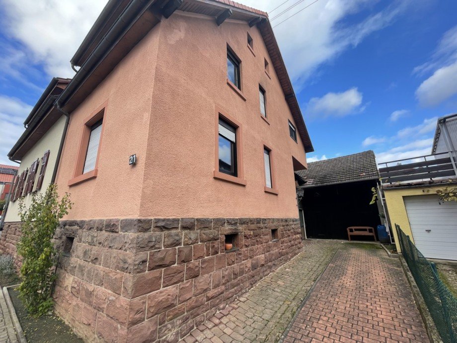 Hausansicht Doppelhaush�lfte Karlsbad
