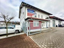 Einfahrt Attraktive moderne Gewerbeeinheit - vollst�ndig renoviert, sofort verf�gbar