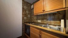 K�che Helle Dachgeschosswohnung mit Panoramafenster, 
Waldblick und Tiefgaragenstellplatz.