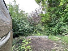 Blick in den Garten Sanierungsbed�rftiges Reihenendhaus in Waldbronn Busenbach