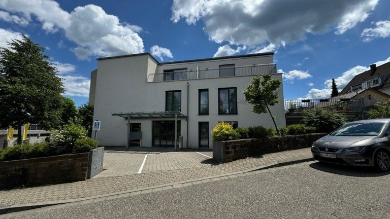  Ettlingen / Spessart Wohnanlagen Neuwertiges Pflegeheim und 8 Wohnungen in Ettlingen-Spessart