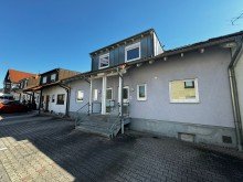 Au�enansicht Wohnen mit Wohlf�hlfaktor - Attraktive Doppelhaush�lfte in Malsch.