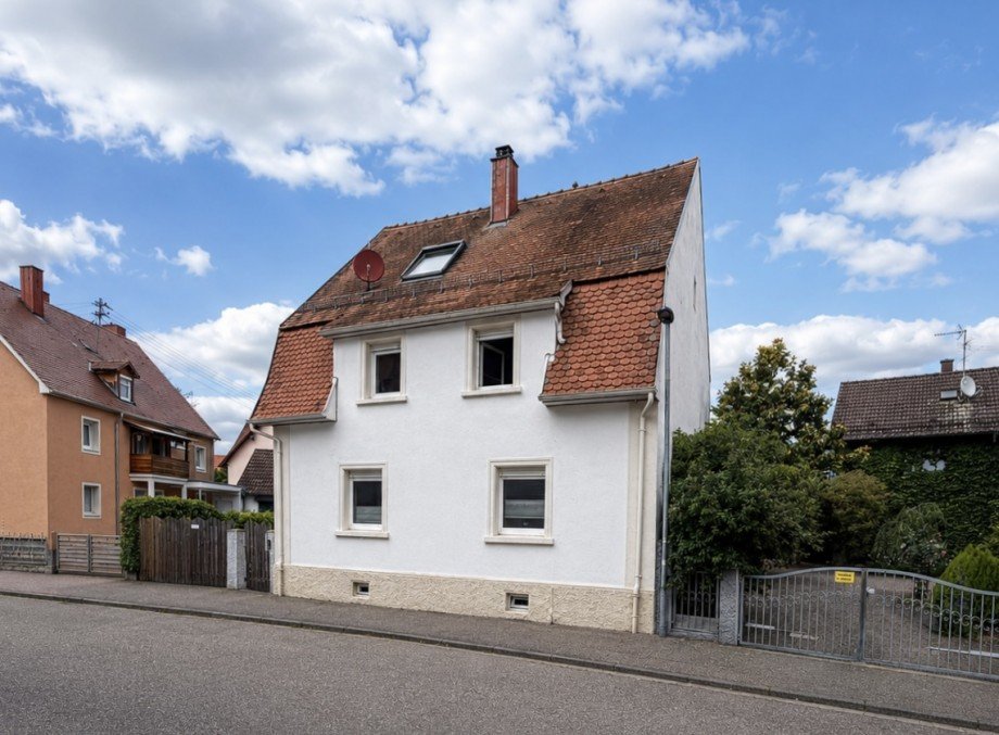 Vorderansicht Einfamilienhaus Durmersheim