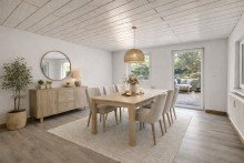 Essbereich m�bliert Riesige und lichtdurchflutete Maisonettewohnung mit Garten