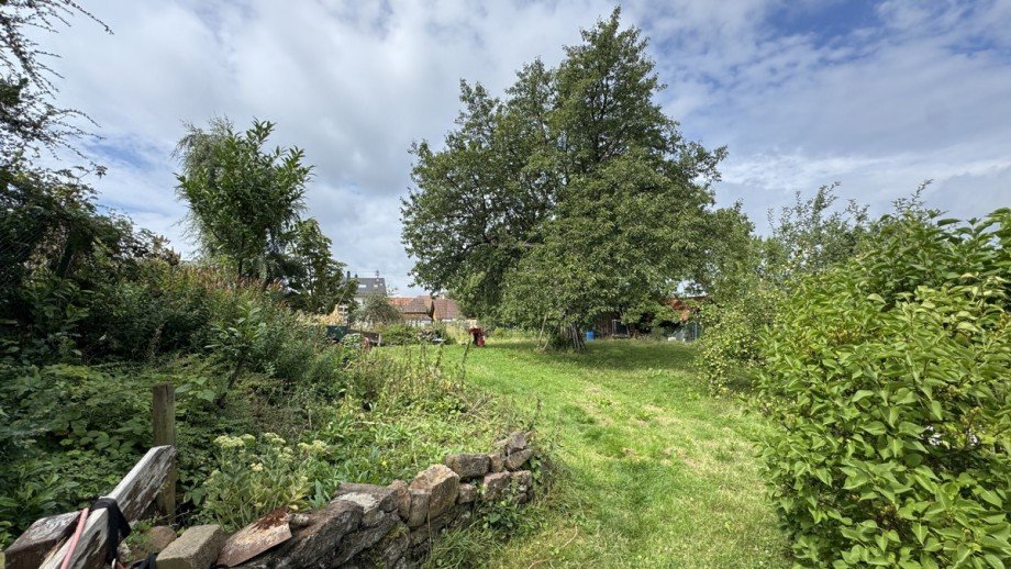 Garten Doppelhaush�lfte Karlsbad