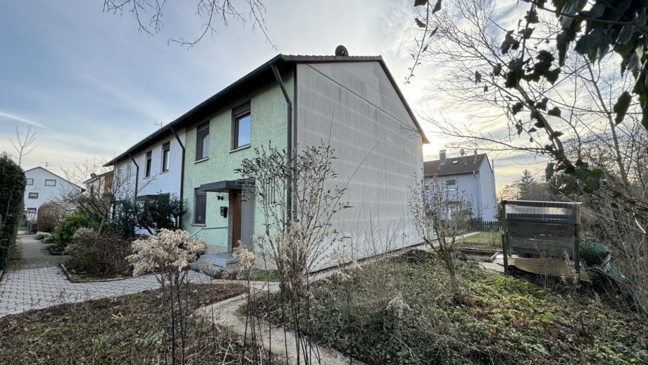 Seitenansicht Reihenendhaus Durmersheim