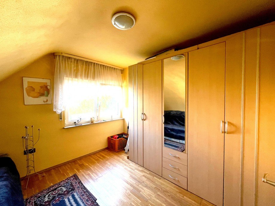 Kinderzimmer DG Einfamilienhaus Ettlingen-Sch�llbronn