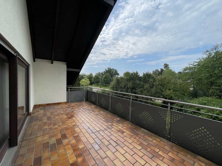 Balkon West ins Gr�ne Einfamilienhaus Ettlingen / Bruchhausen