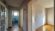Flur OG Charmantes Zweifamilienhaus mit gro�em Potenzial in Ettlingen-West
