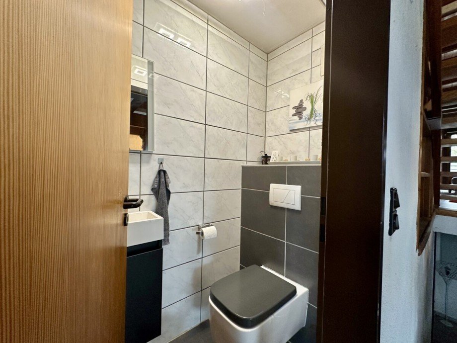 G�ste WC Doppelhaush�lfte Malsch-Waldprechtsweier